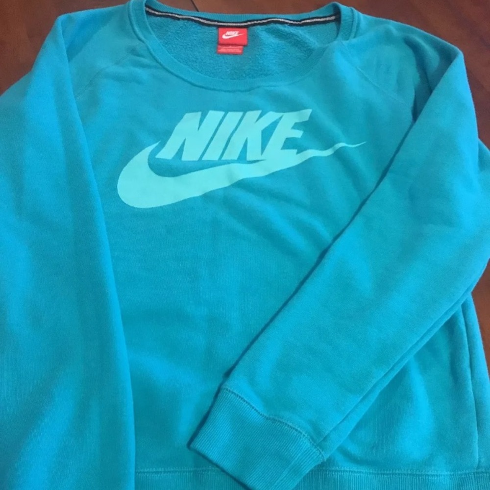 Nike crew neck